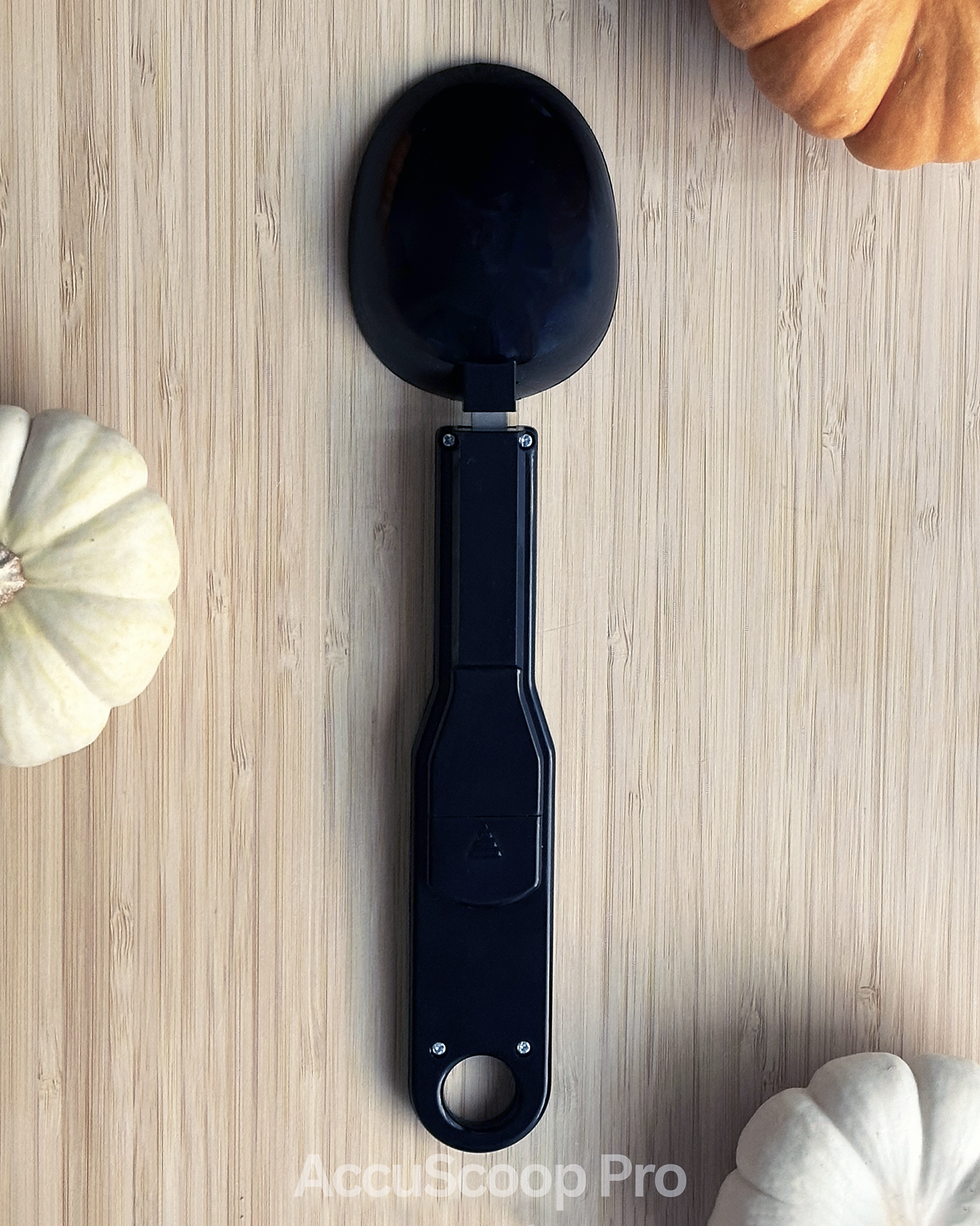 AccuScoop Pro in Black